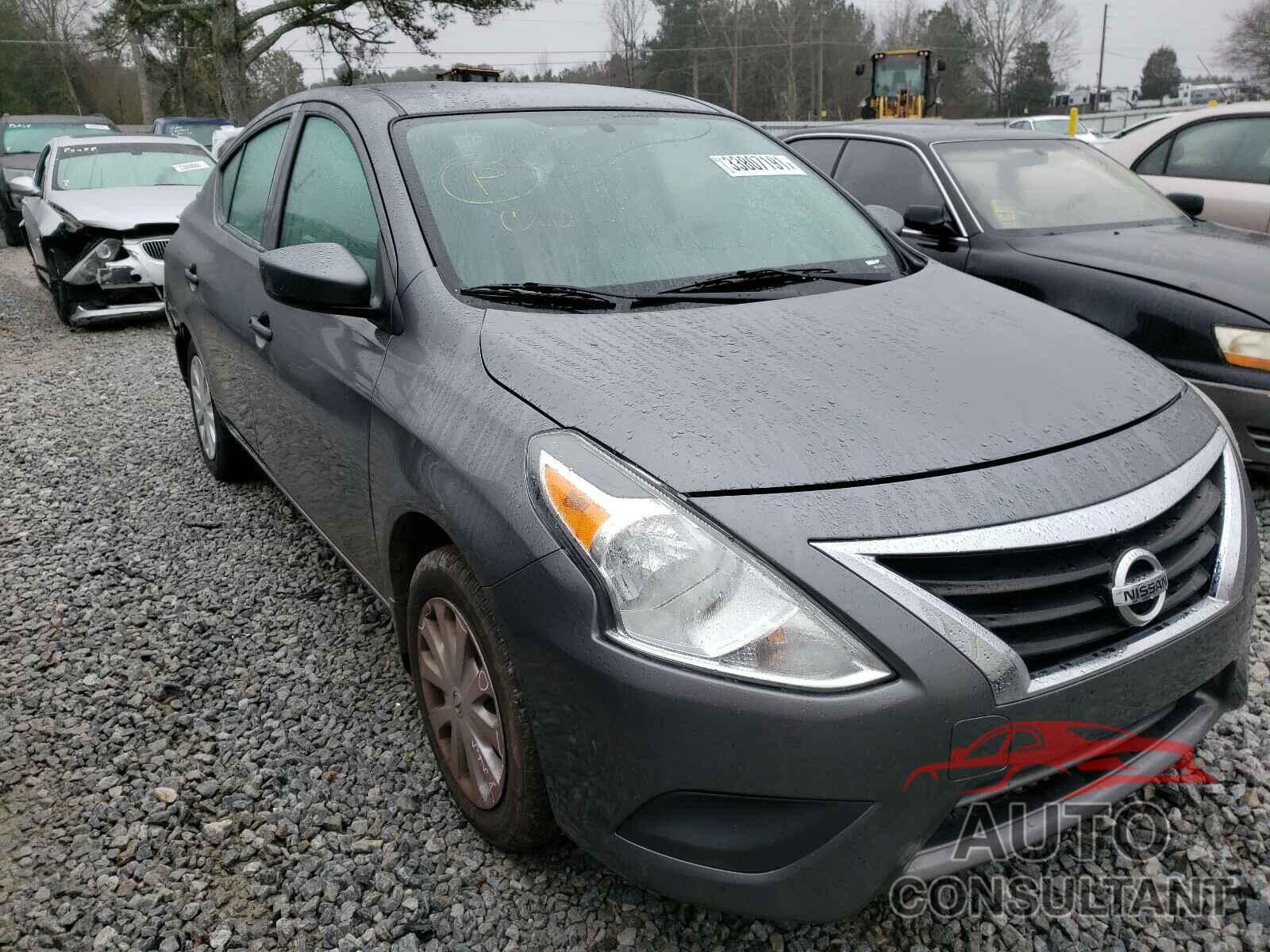 NISSAN VERSA 2018 - 3N1CN7AP6JL853870