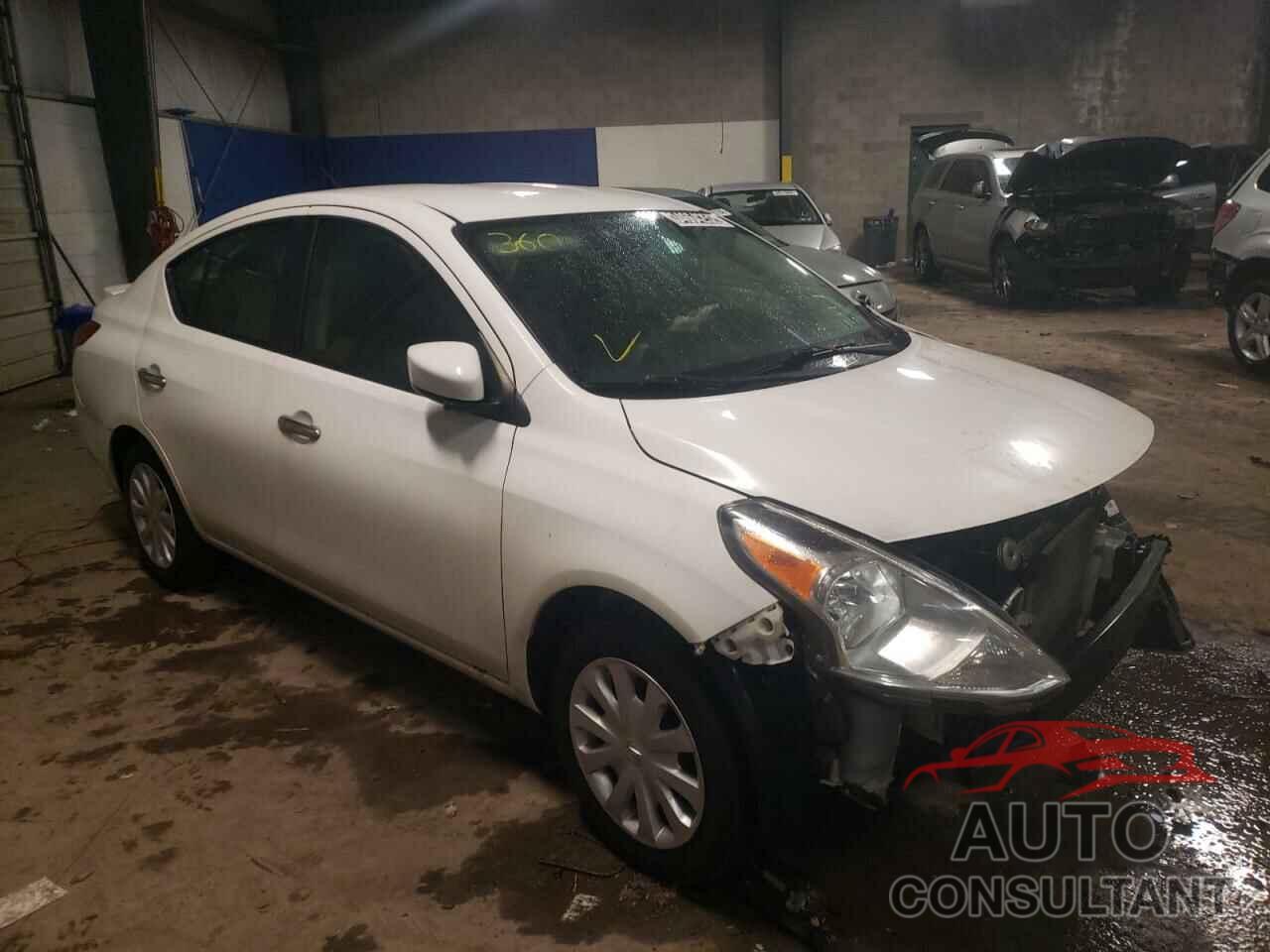 NISSAN VERSA 2018 - 3N1CN7AP7JK408611