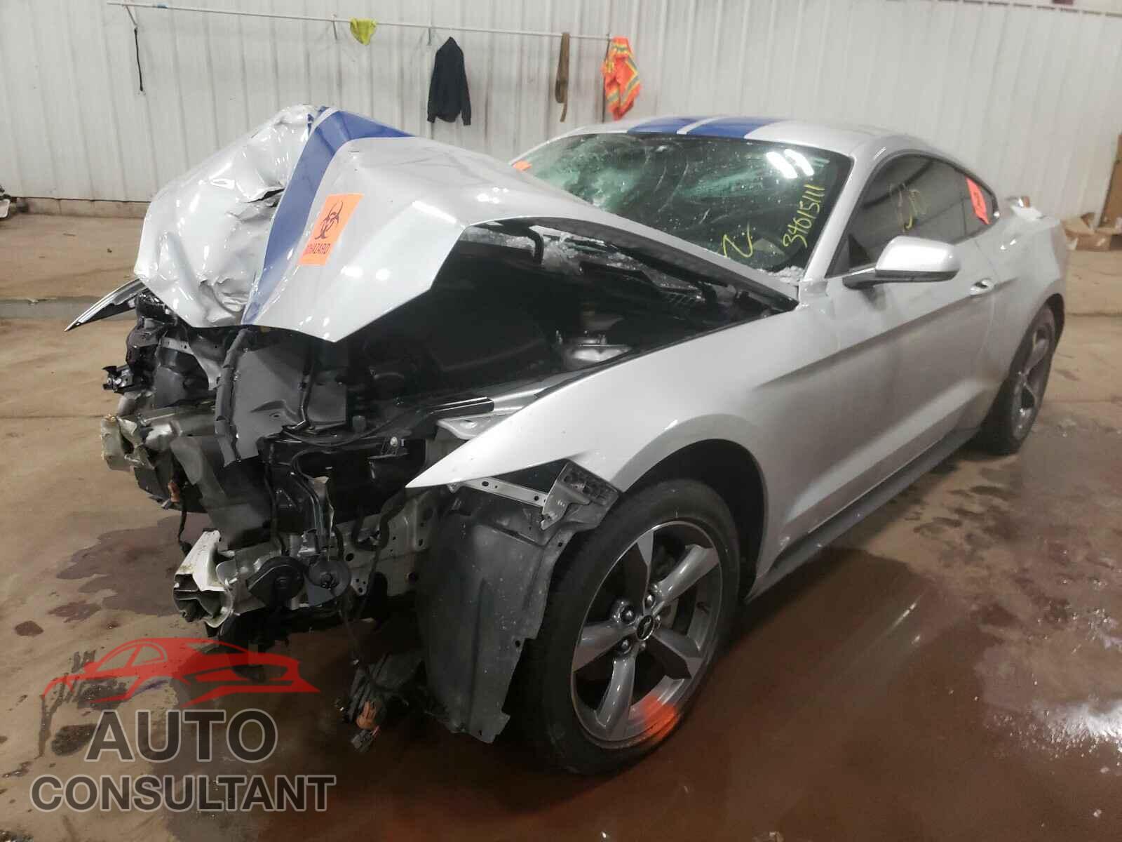 FORD MUSTANG 2016 - 1FA6P8TH2G5241647