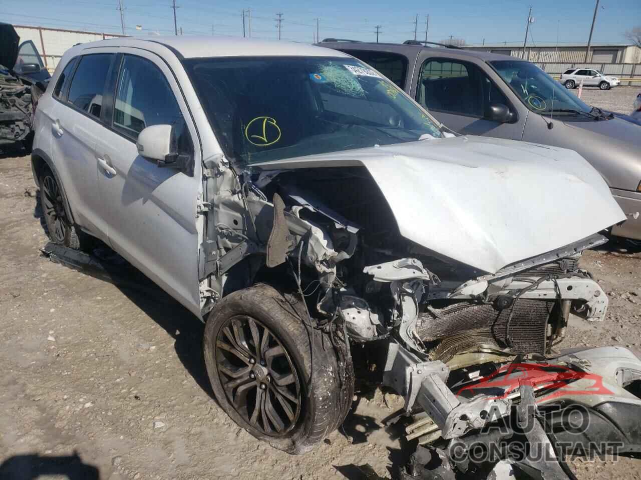 MITSUBISHI OUTLANDER 2018 - JA4AP3AU4JU017858