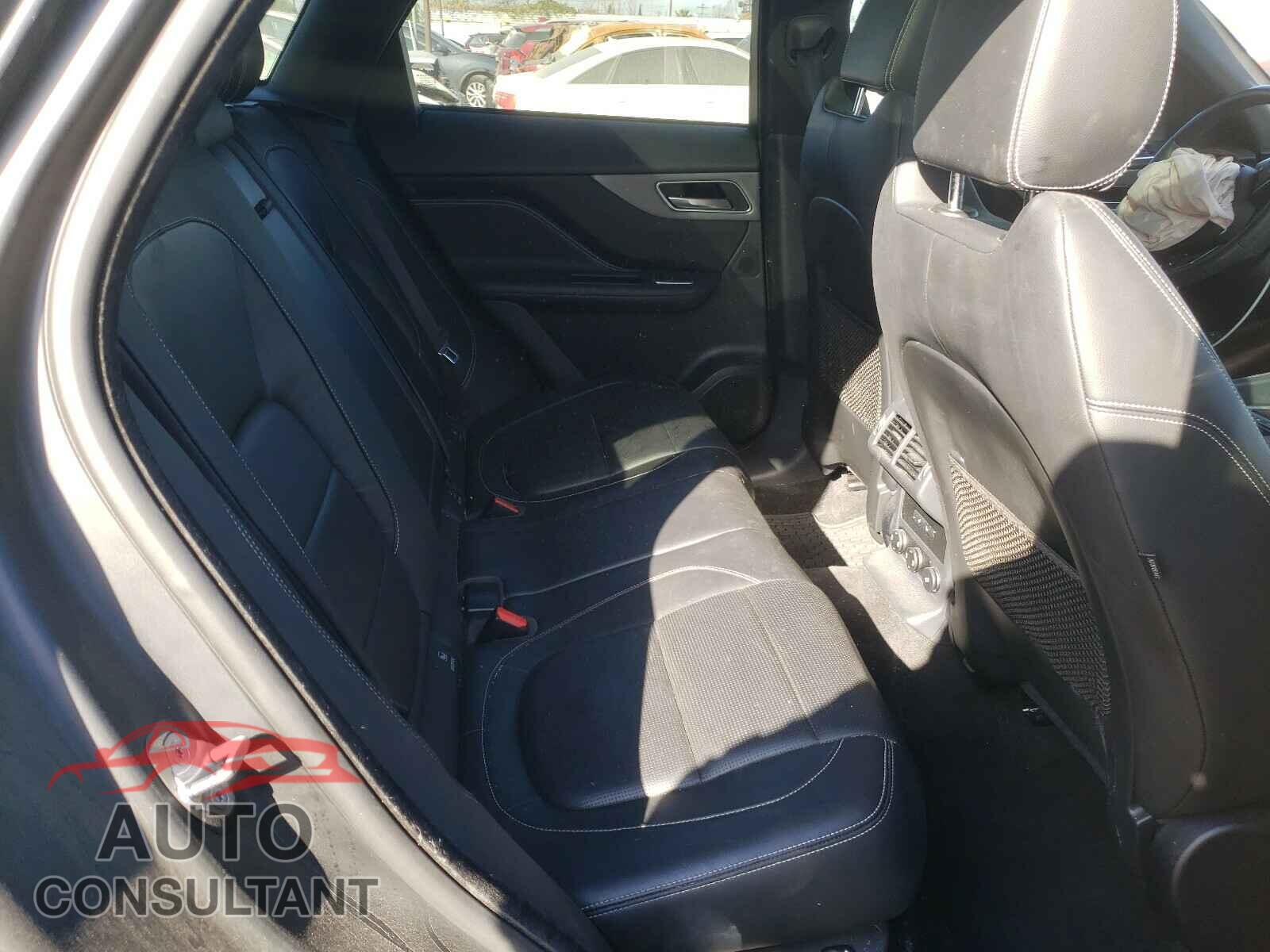 JAGUAR F-PACE 2017 - SADCM2BV3HA077316