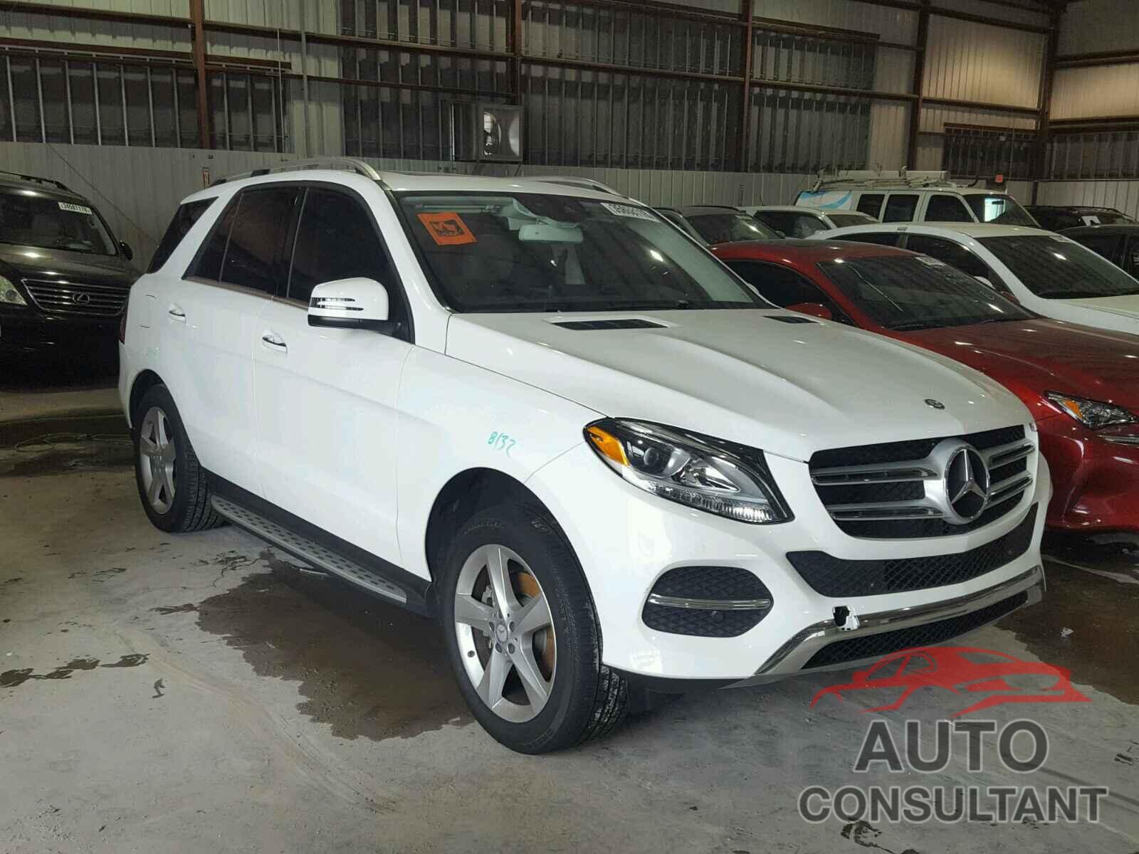 MERCEDES-BENZ GLE350 2017 - 4JGDA5JB5HA867147