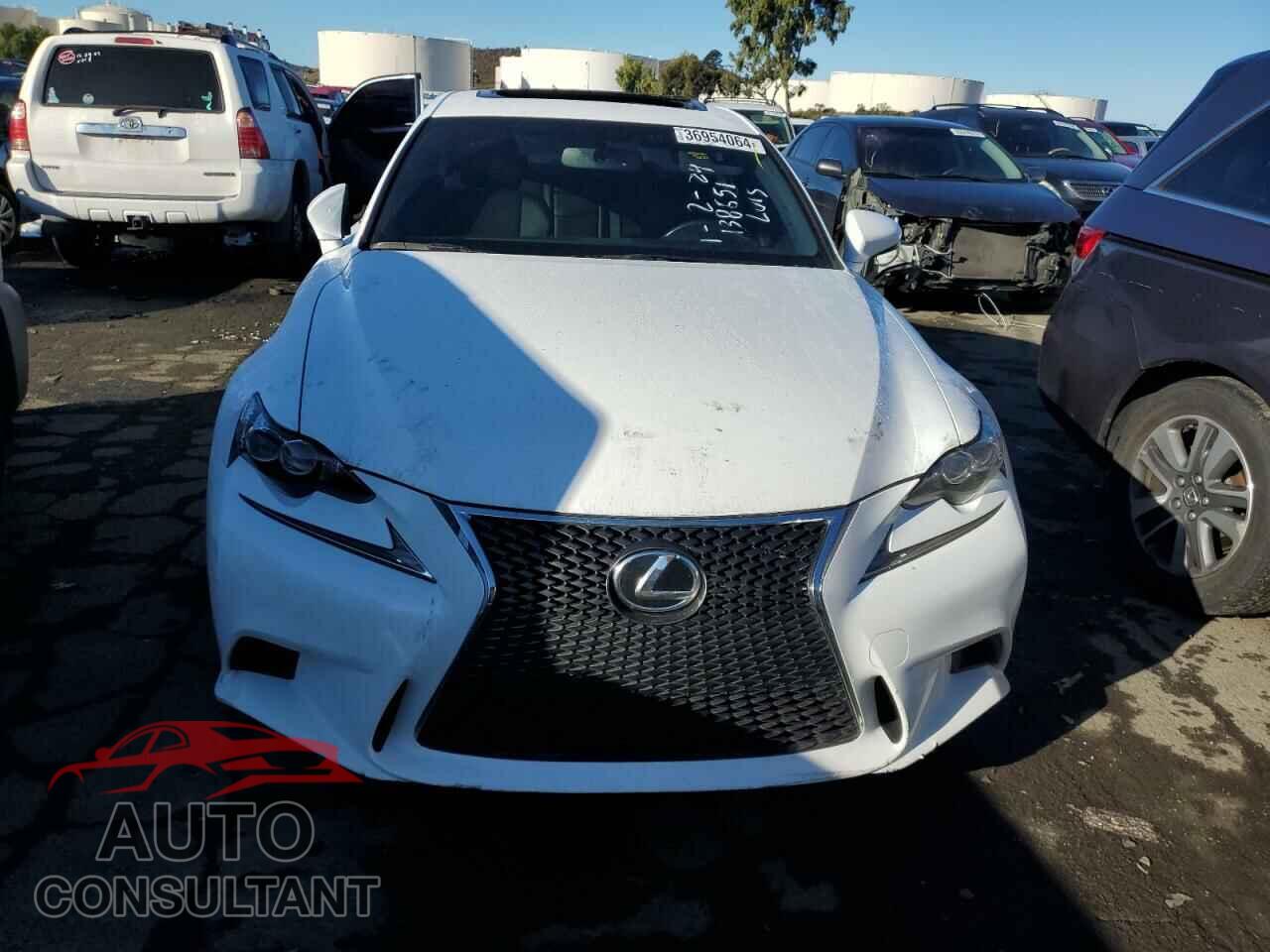 LEXUS IS 2016 - JTHBA1D28G5009970