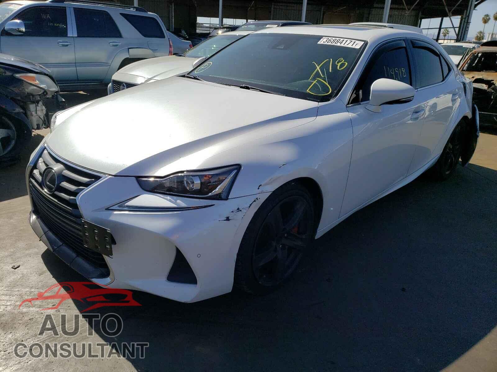 LEXUS IS 2017 - JTHBA1D25H5040384
