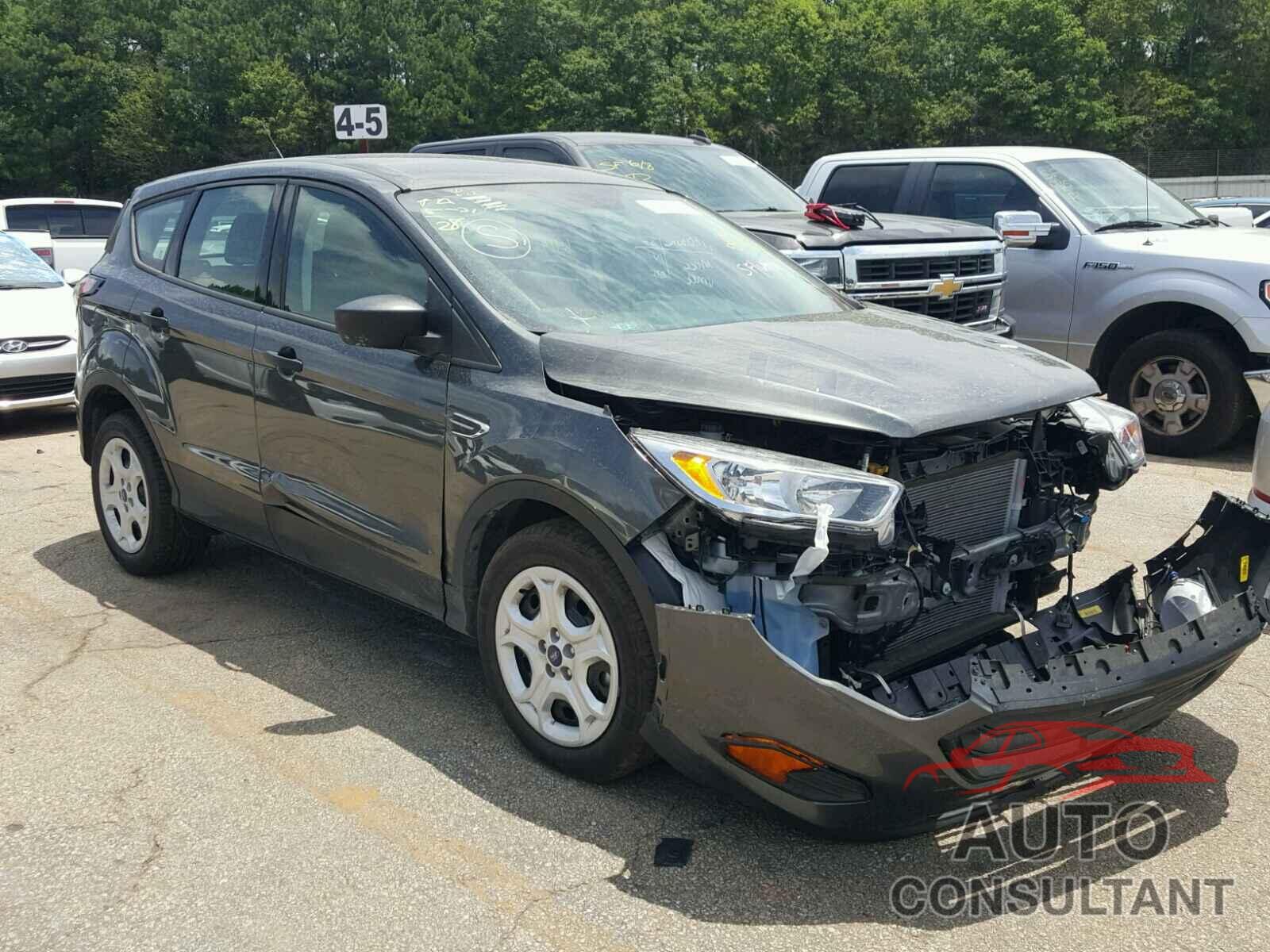 FORD ESCAPE 2017 - 1FMCU0F7XHUE84071