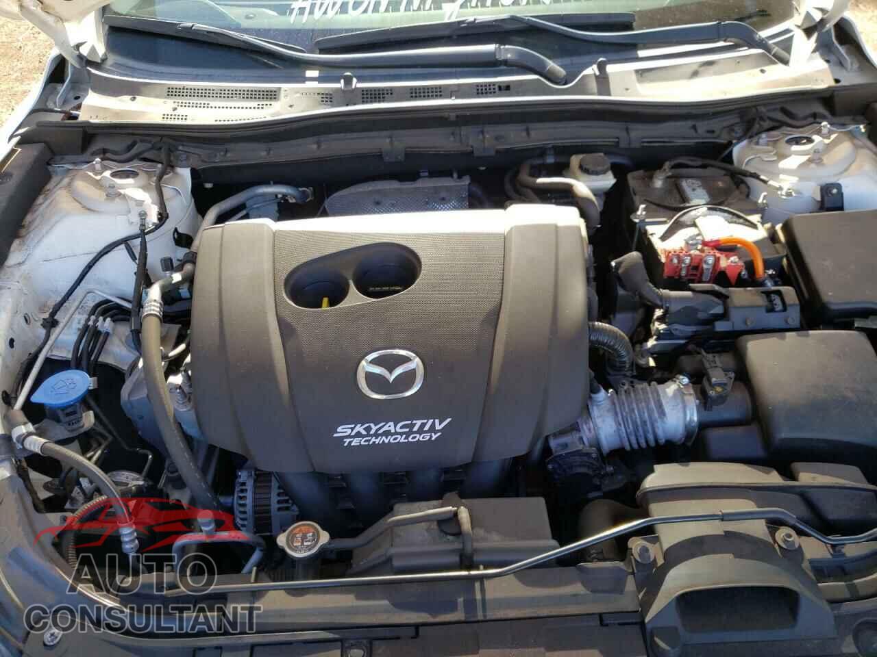 MAZDA 3 2017 - 3MZBN1V75HM117360