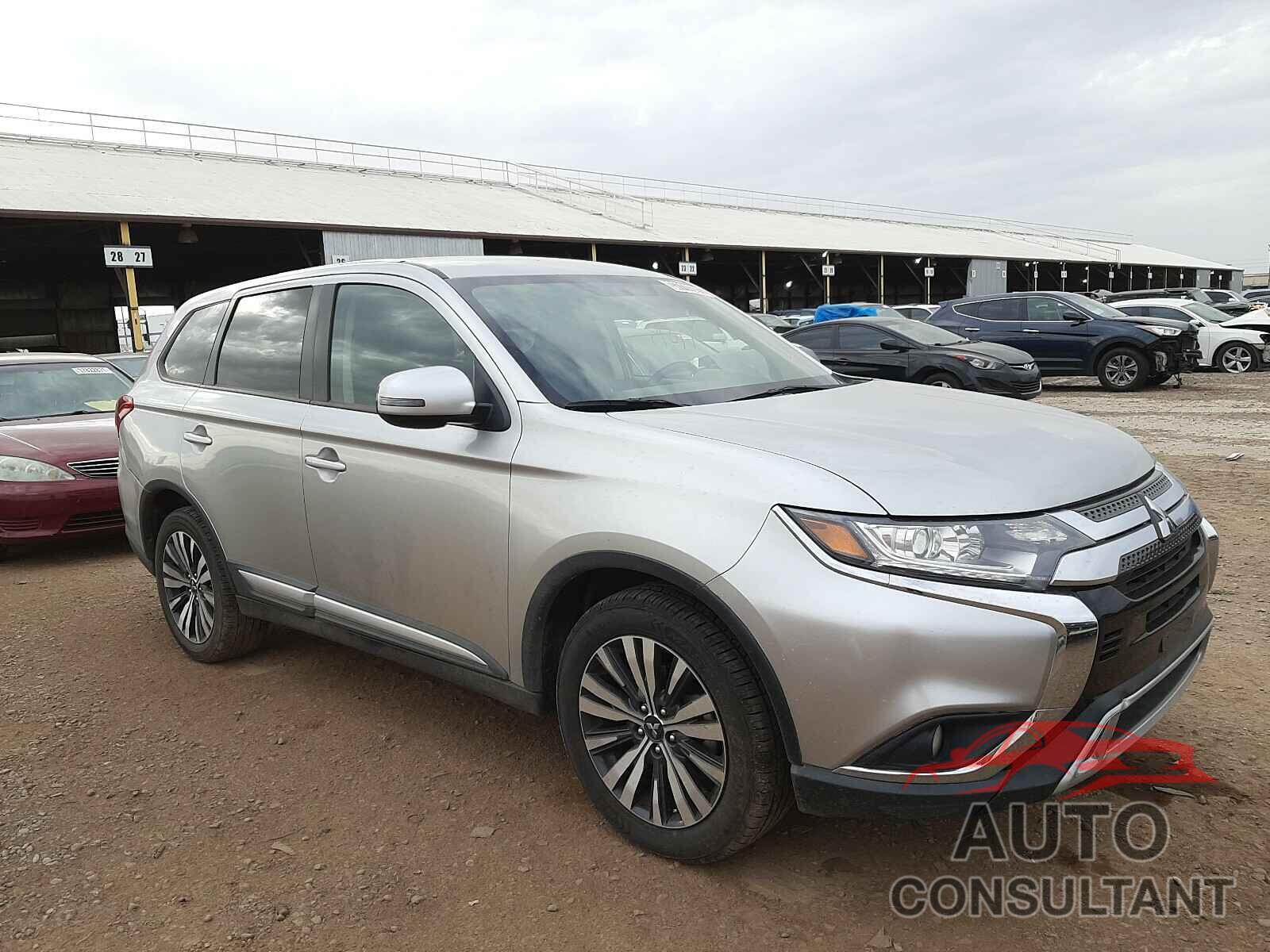 MITSUBISHI OUTLANDER 2019 - JA4AD3A39KZ034367