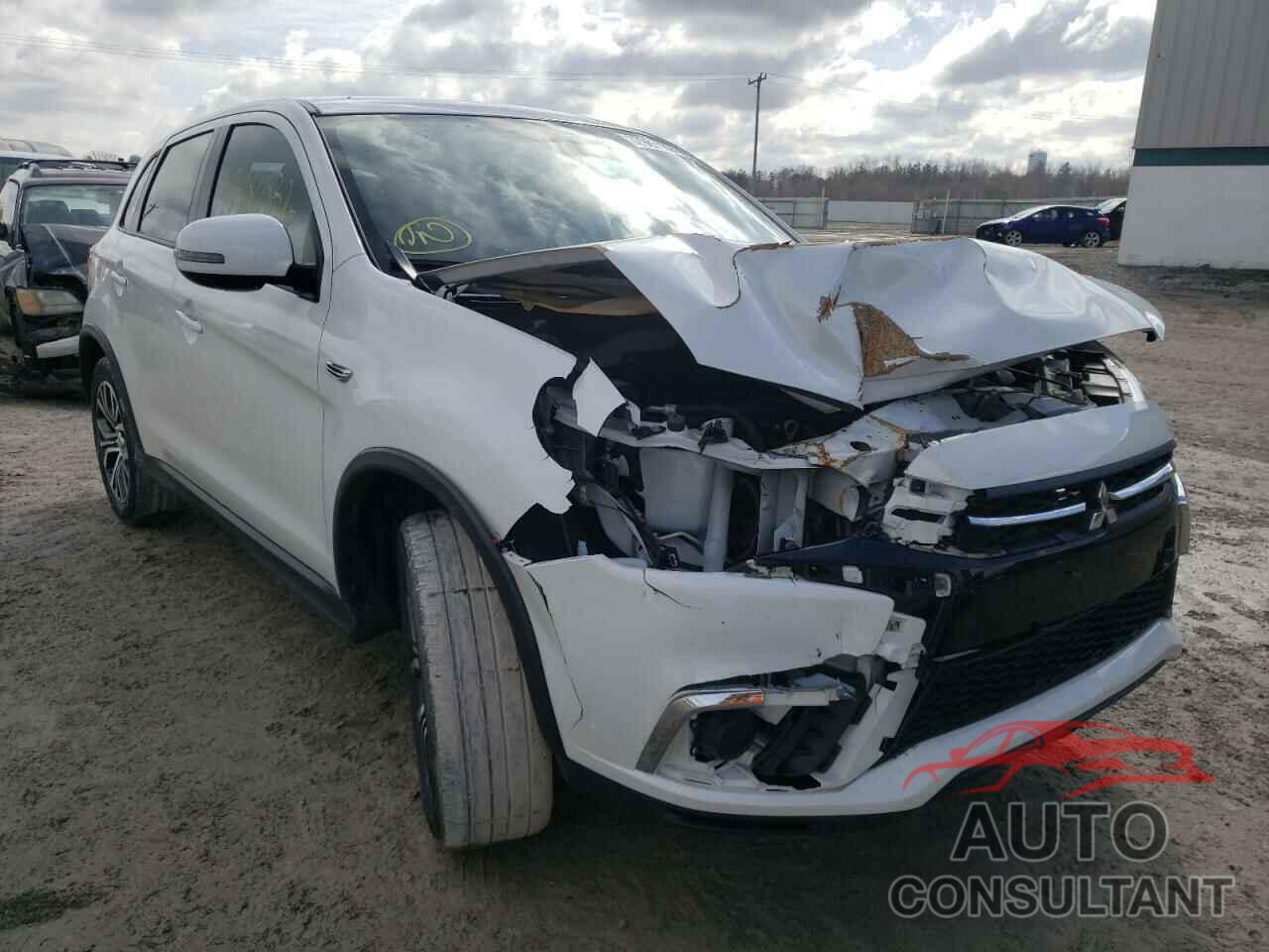 MITSUBISHI OUTLANDER 2018 - JA4AR3AU6JU020366