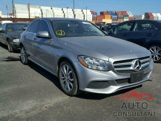 MERCEDES-BENZ C300 2016 - 55SWF4JB8GU130876