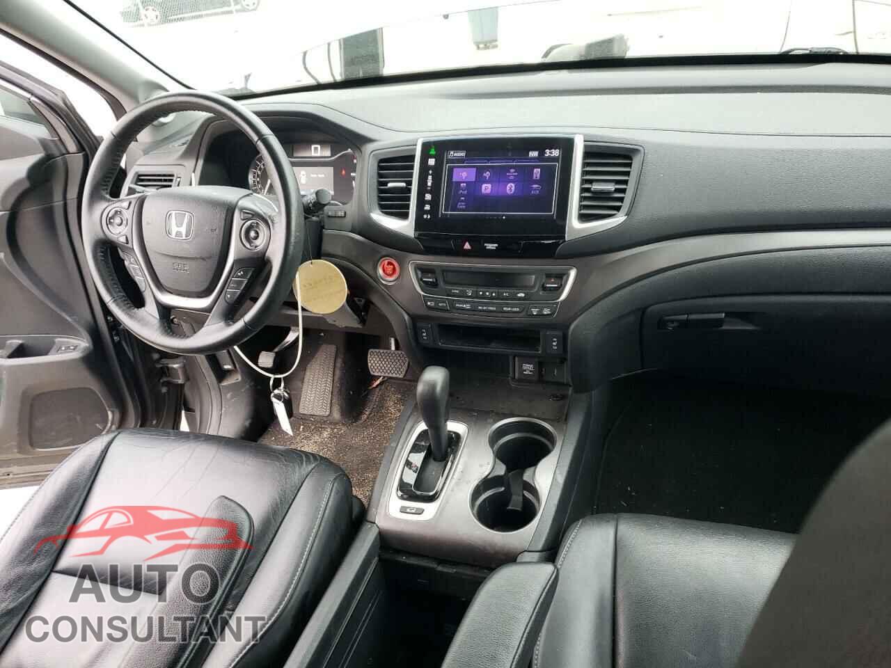 HONDA PILOT 2016 - 5FNYF6H55GB044995