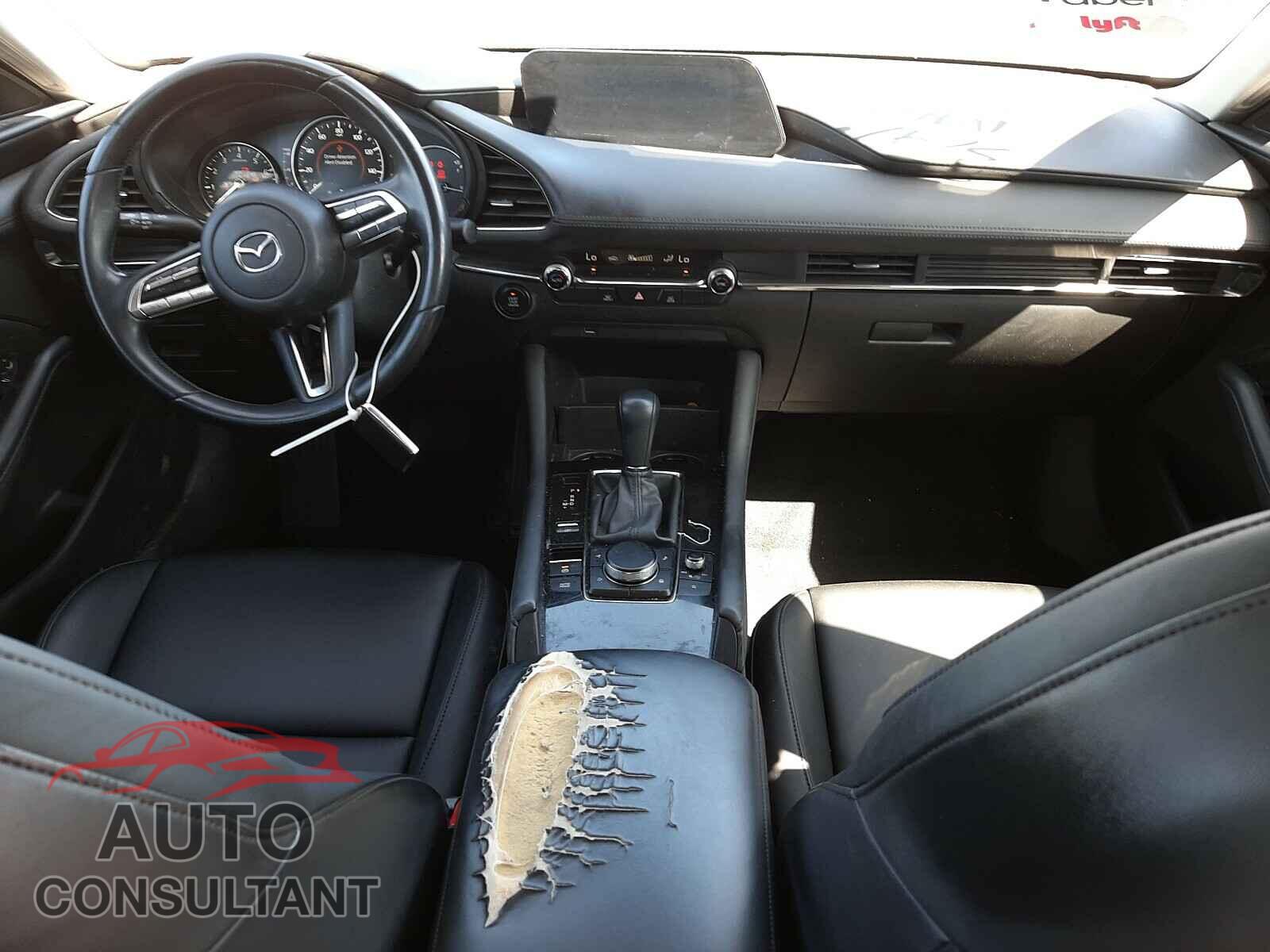 MAZDA 3 2019 - JM1BPACL0K1108471