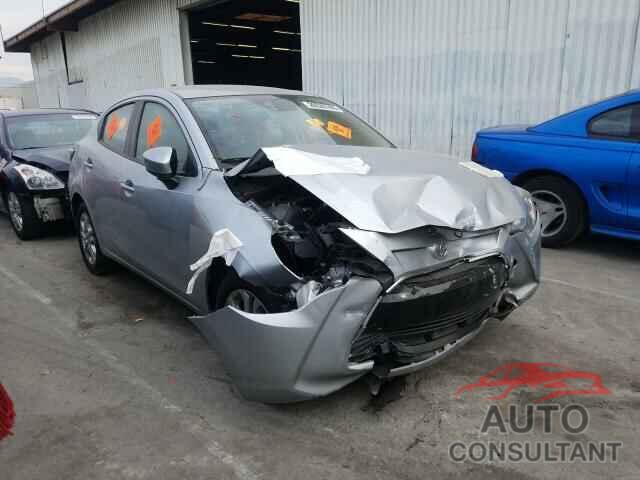 TOYOTA YARIS 2018 - 3MYDLBYV0JY318133