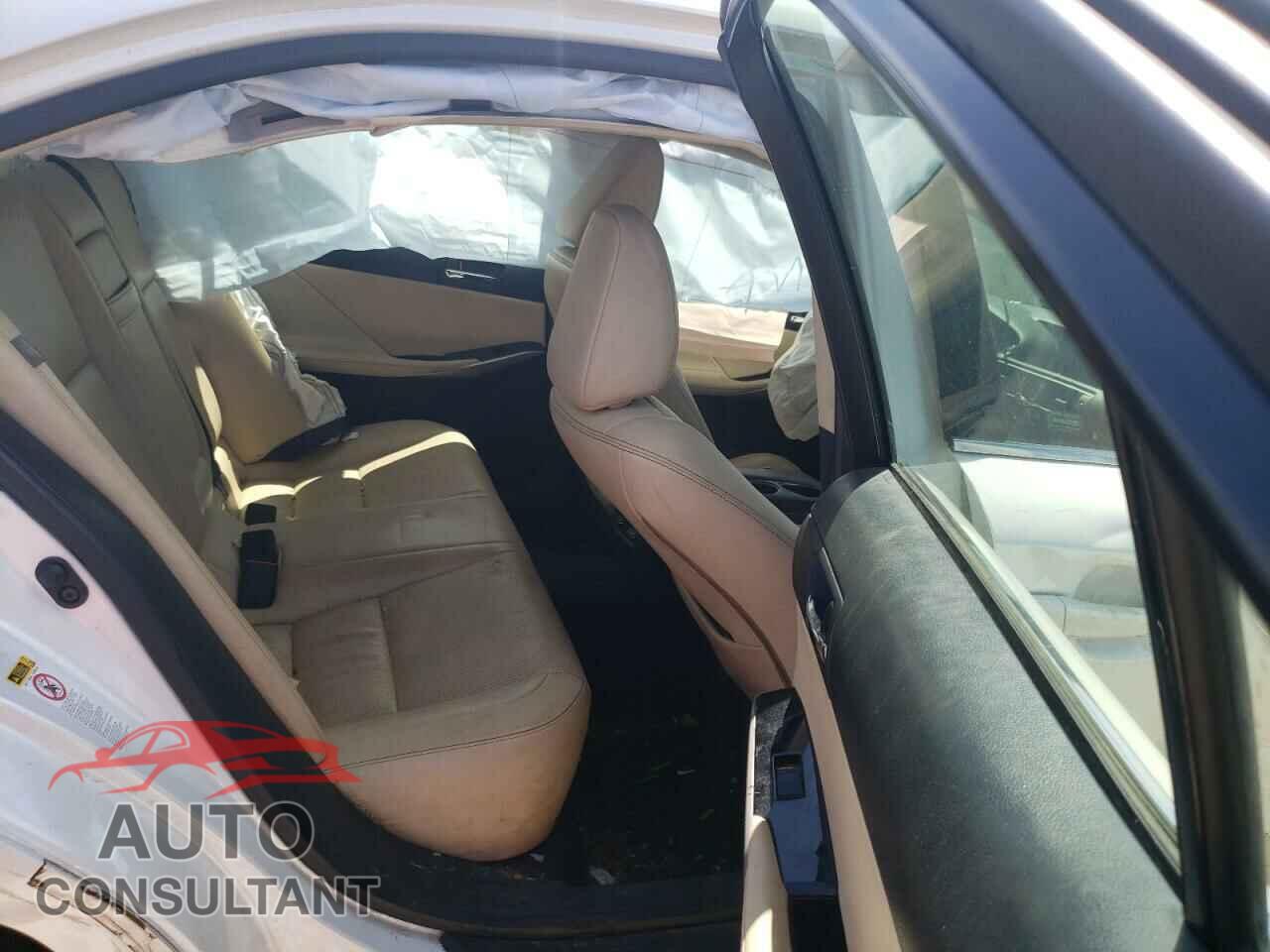 LEXUS IS 2016 - JTHCM1D20G5006668