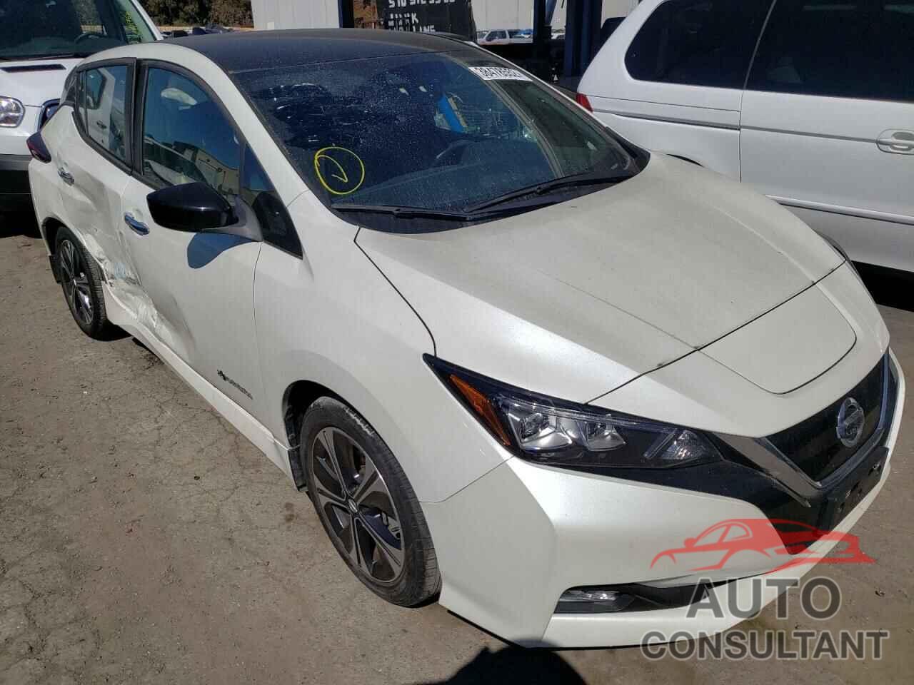 NISSAN LEAF 2018 - 1N4AZ1CP4JC304284