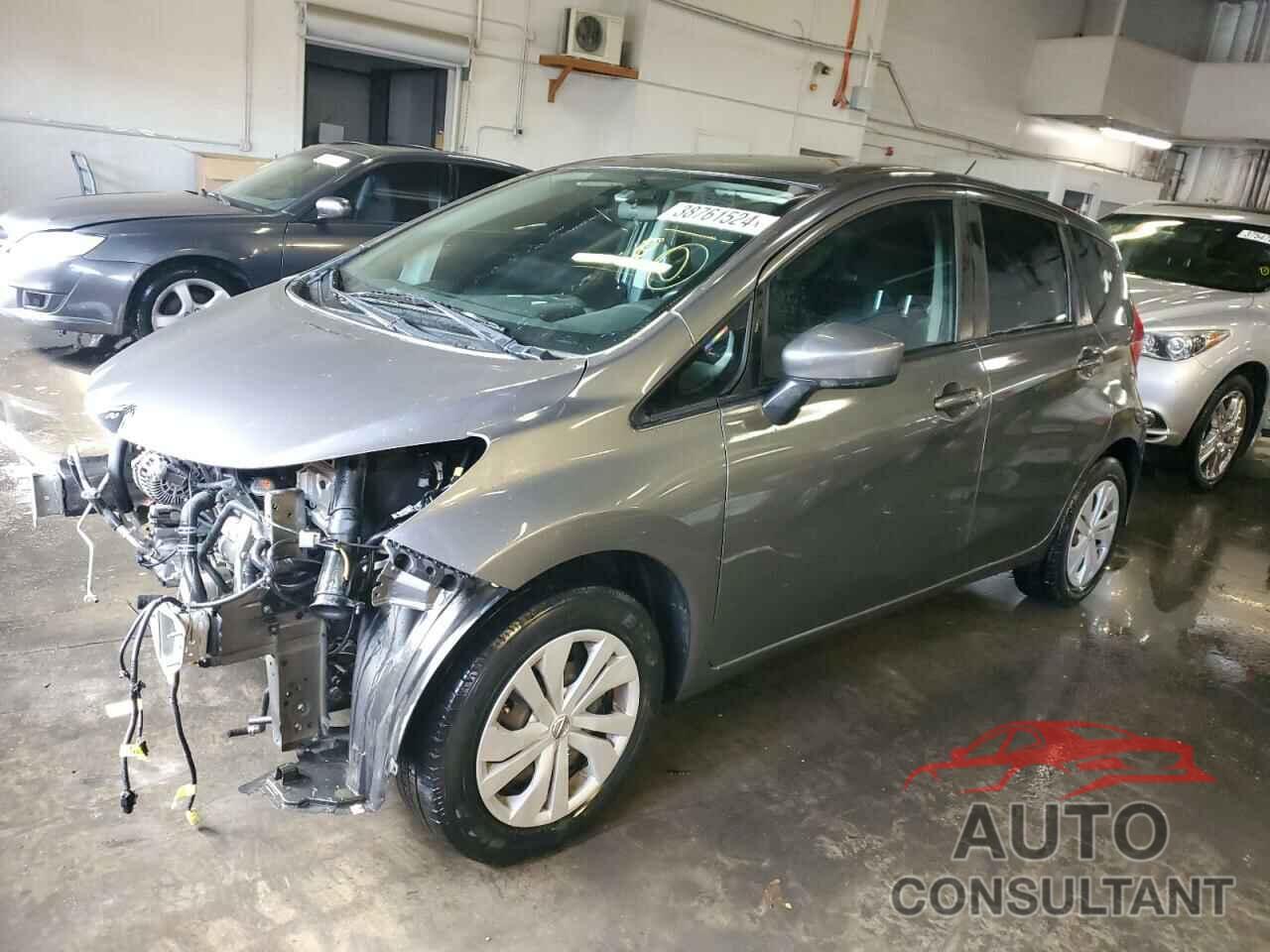 NISSAN VERSA 2018 - 3N1CE2CP0JL369760