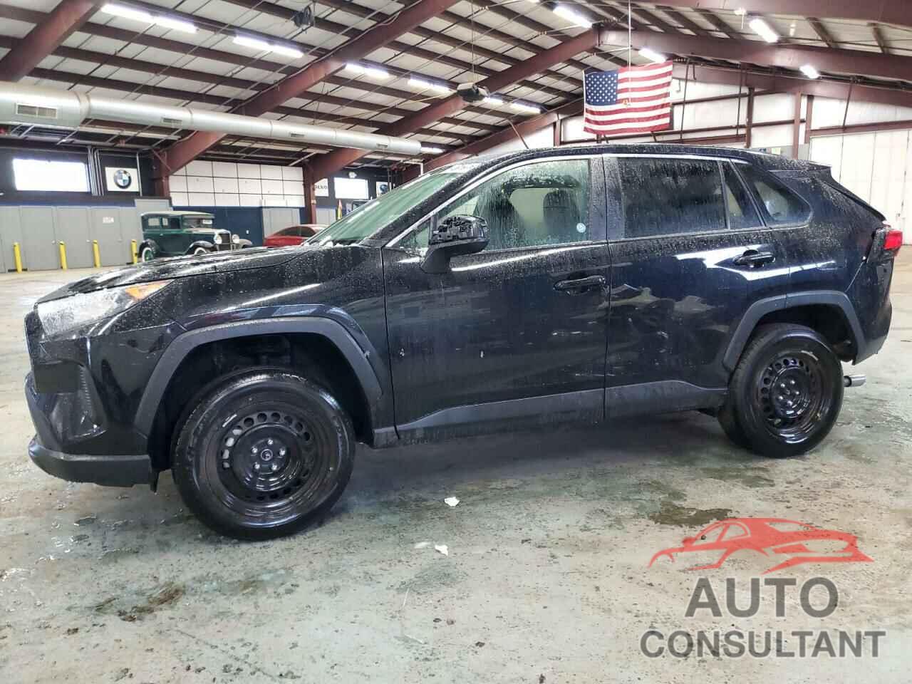 TOYOTA RAV4 2022 - 2T3F1RFV3NW263908