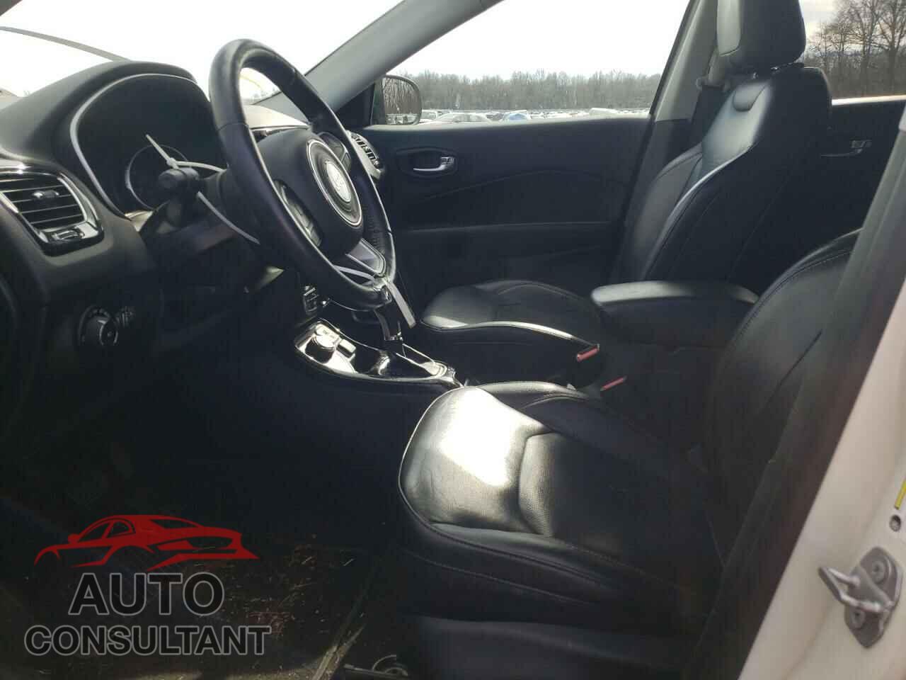 JEEP COMPASS 2018 - 3C4NJDCB6JT283063