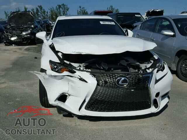 LEXUS IS250 2015 - JTHBF1D2XF5040010