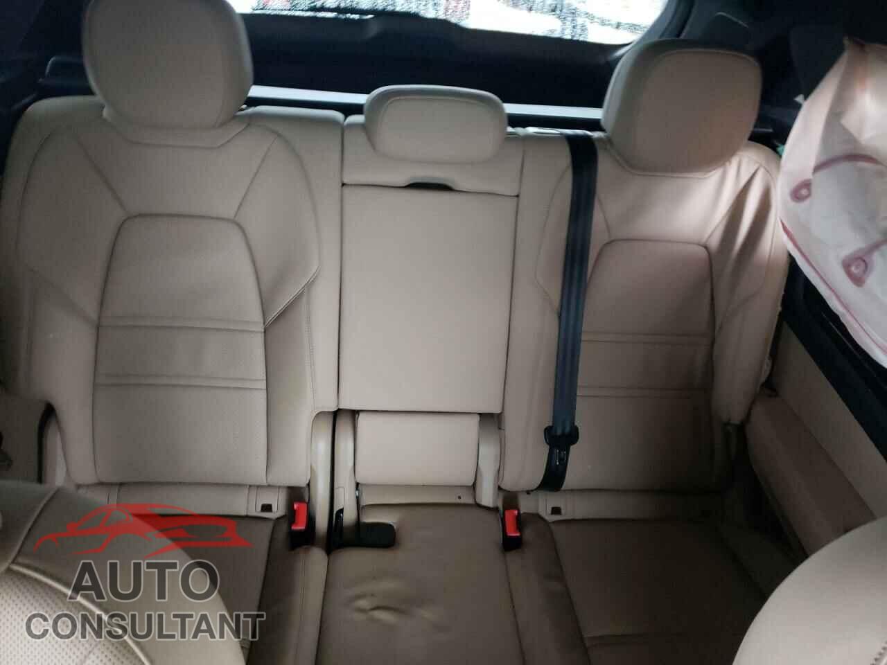 PORSCHE CAYENNE 2021 - WP1AA2AY6MDA07825