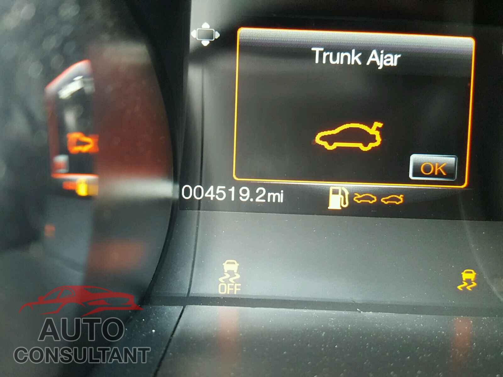 FORD MUSTANG 2017 - 1FA6P8CF3H5351476