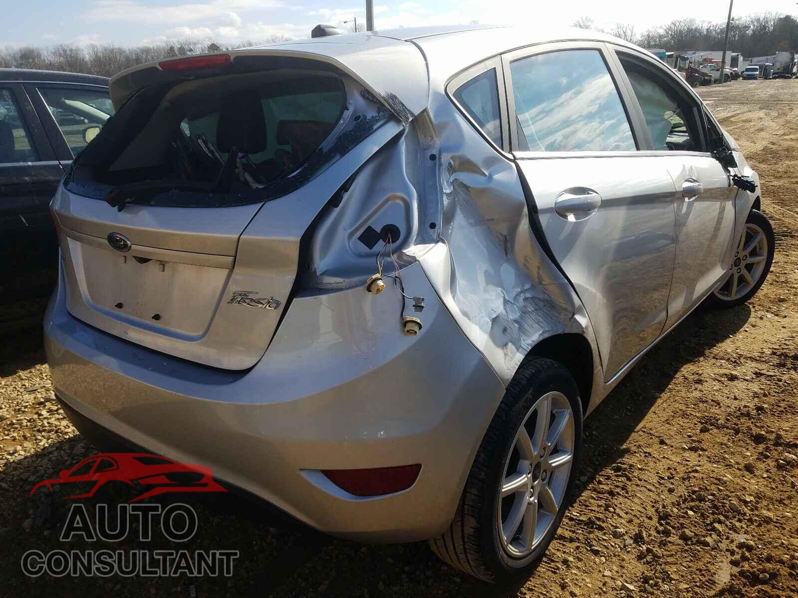 FORD FIESTA 2019 - 3FADP4EJ7KM150425