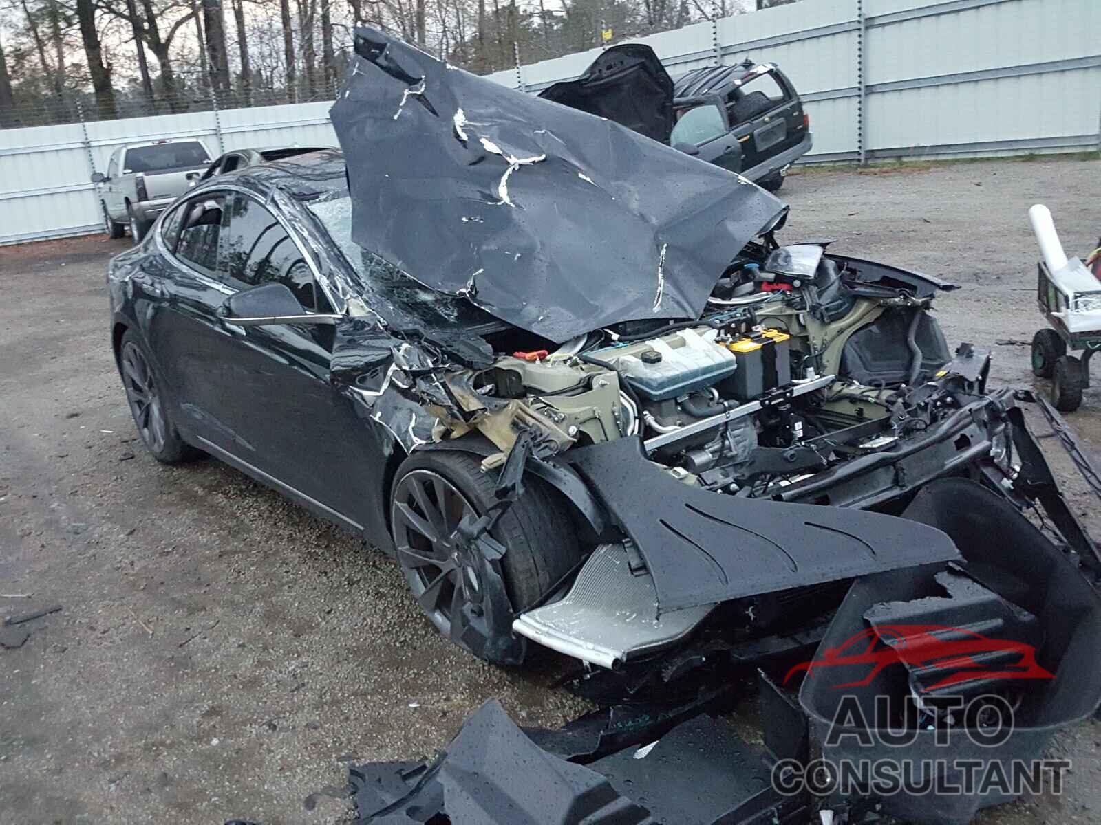 TESLA MODEL S 2019 - 5YJSA1E25KF338942