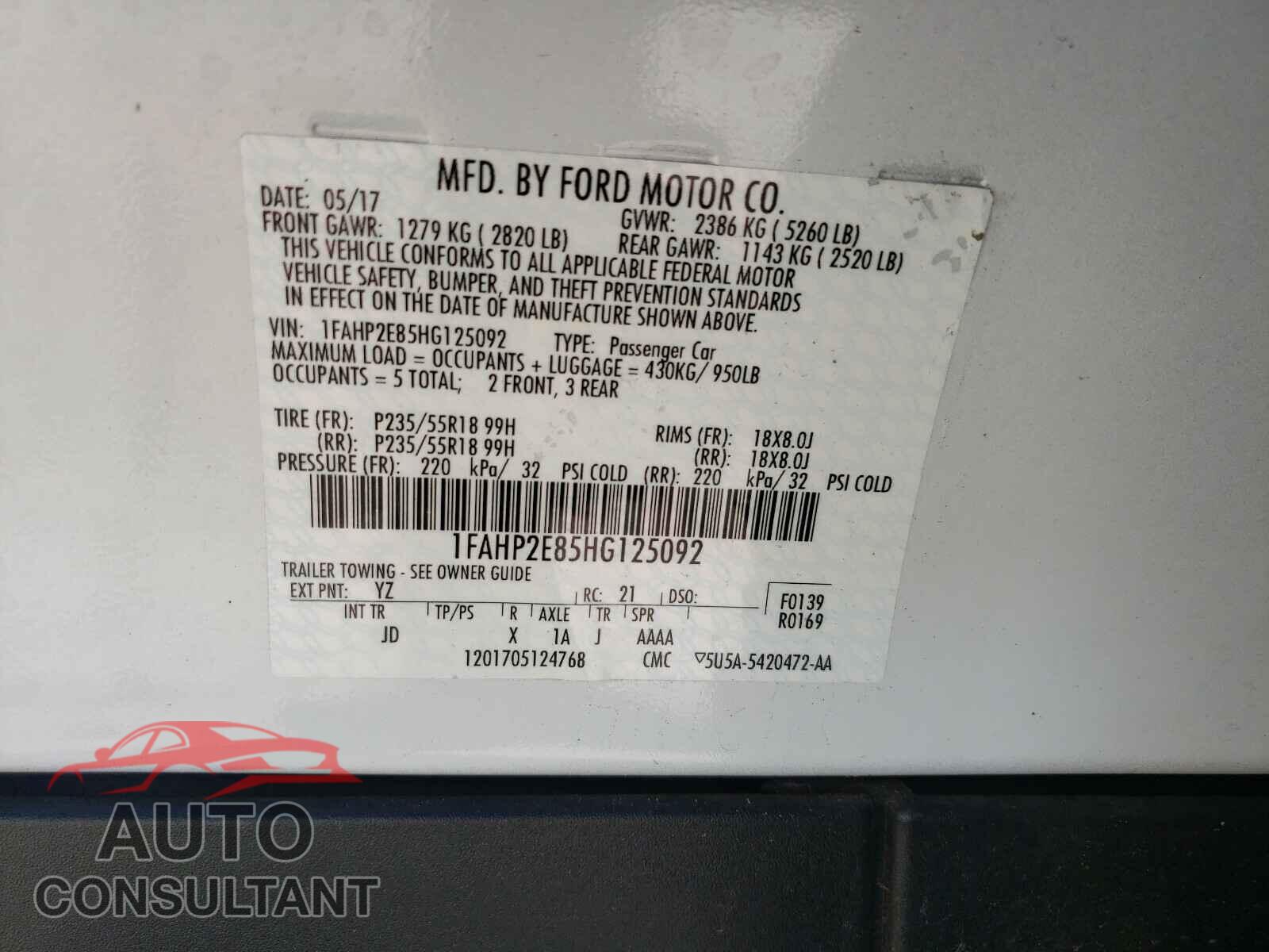 FORD TAURUS 2017 - 1FAHP2E85HG125092