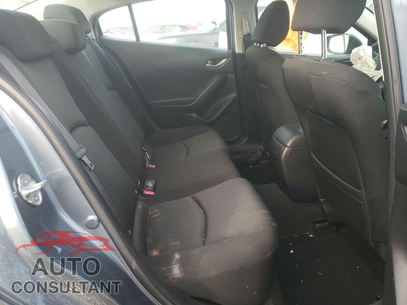 MAZDA 3 2015 - 4T1BF1FK6GU123595