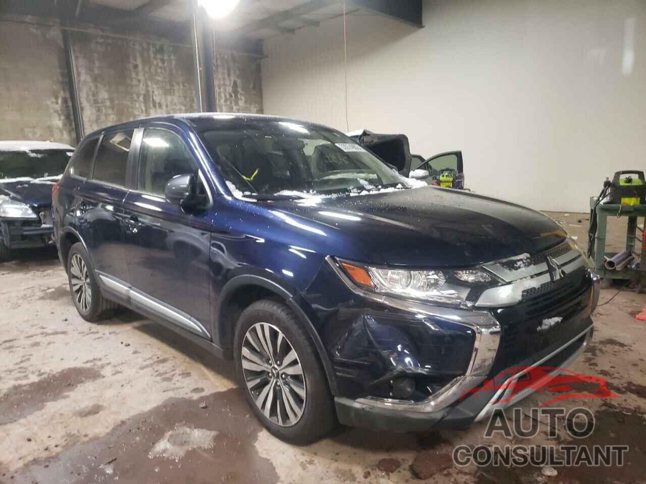 MITSUBISHI OUTLANDER 2019 - JA4AD2A33KZ047805