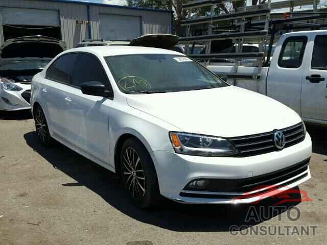 VOLKSWAGEN JETTA 2016 - 3VWD17AJ8GM348289