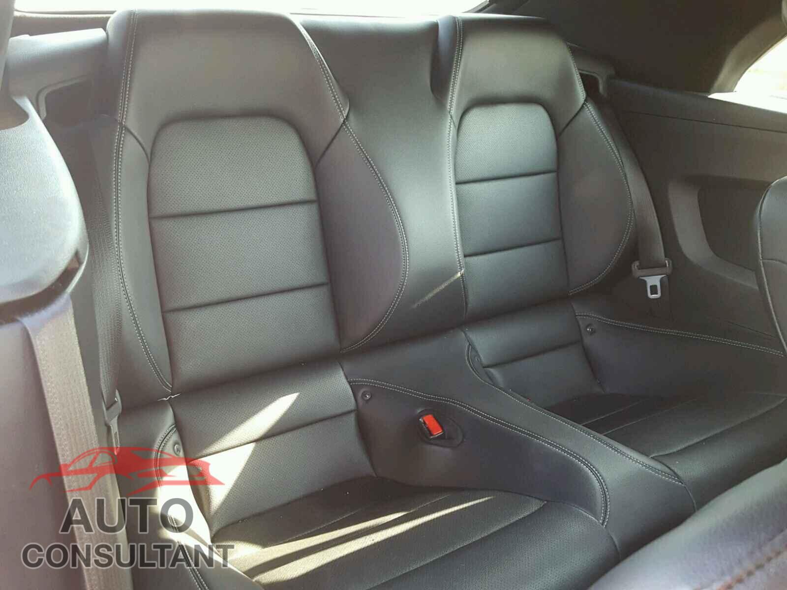 FORD MUSTANG 2015 - 1FATP8UH2F5385148