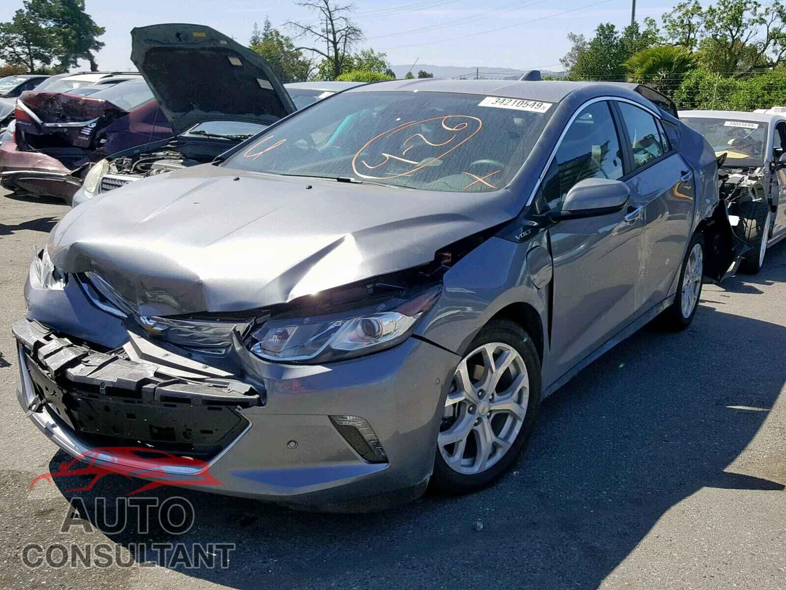 CHEVROLET VOLT 2018 - 3KPF34AD7LE232052