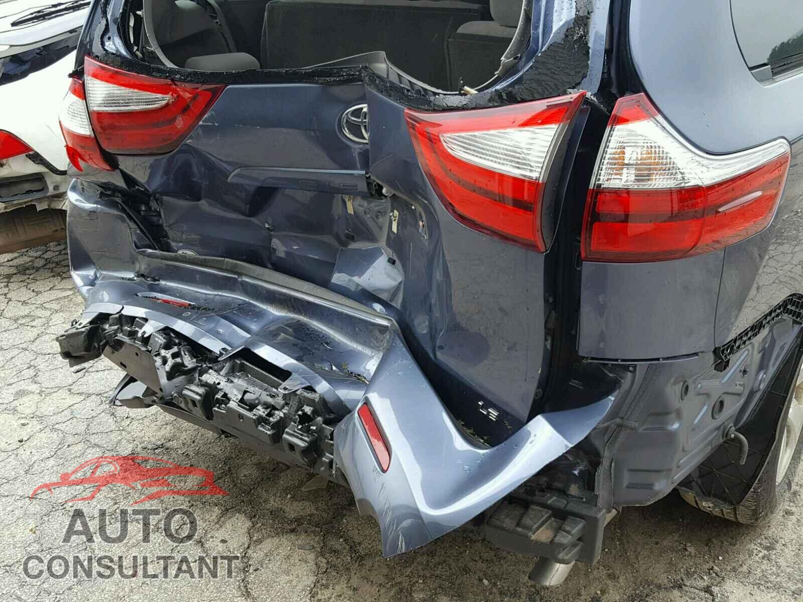TOYOTA SIENNA 2017 - 5TDKZ3DC0HS827185