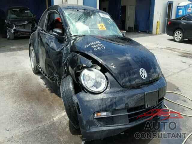 VOLKSWAGEN BEETLE 2015 - 3VWF17AT1FM607830