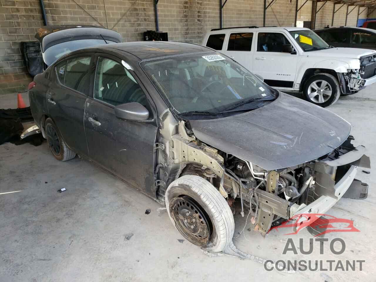 NISSAN VERSA 2019 - 3N1CN7AP2KL878895