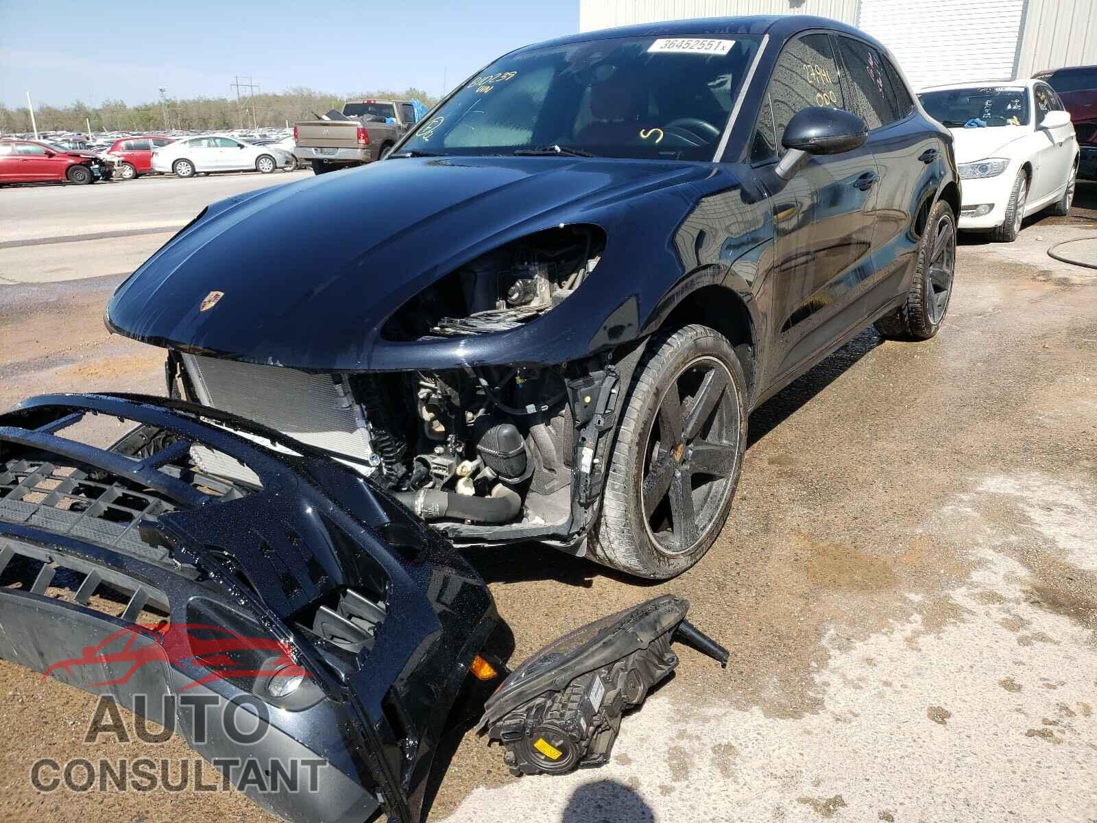 PORSCHE MACAN 2018 - WP1AA2A55JLB10239