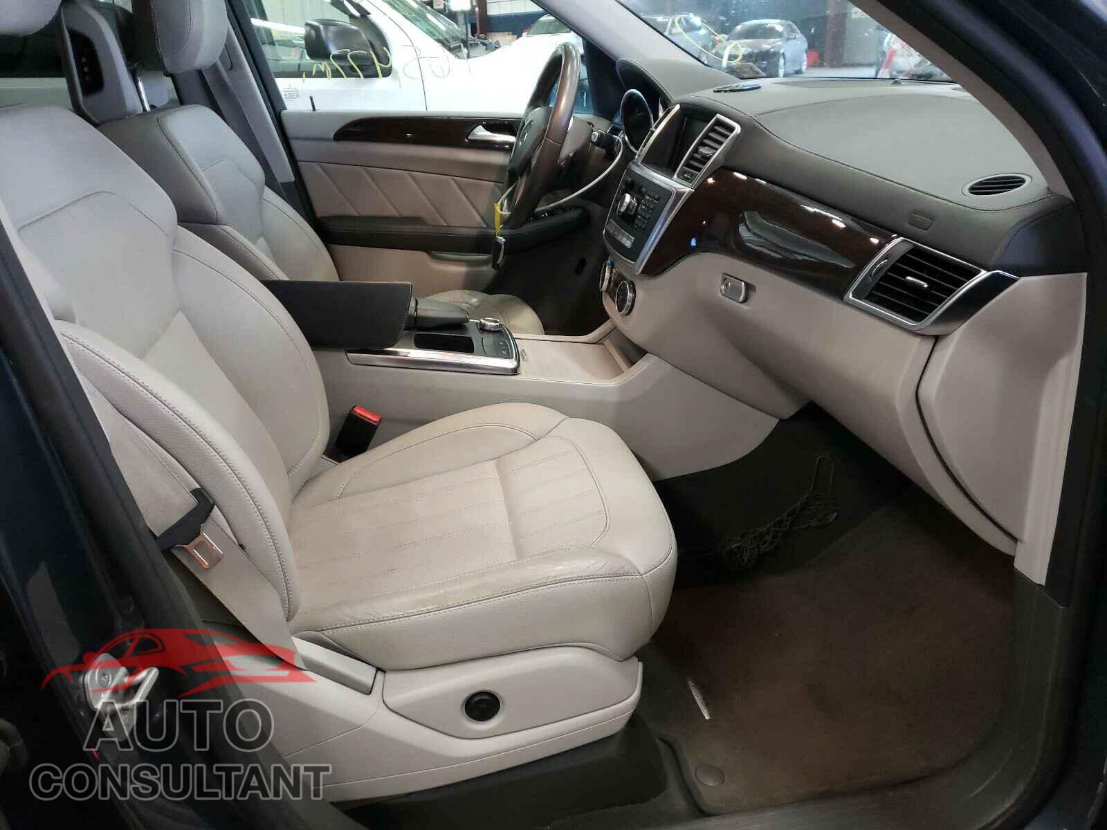 MERCEDES-BENZ G CLASS 2015 - 4JGDF6EE7FA457328