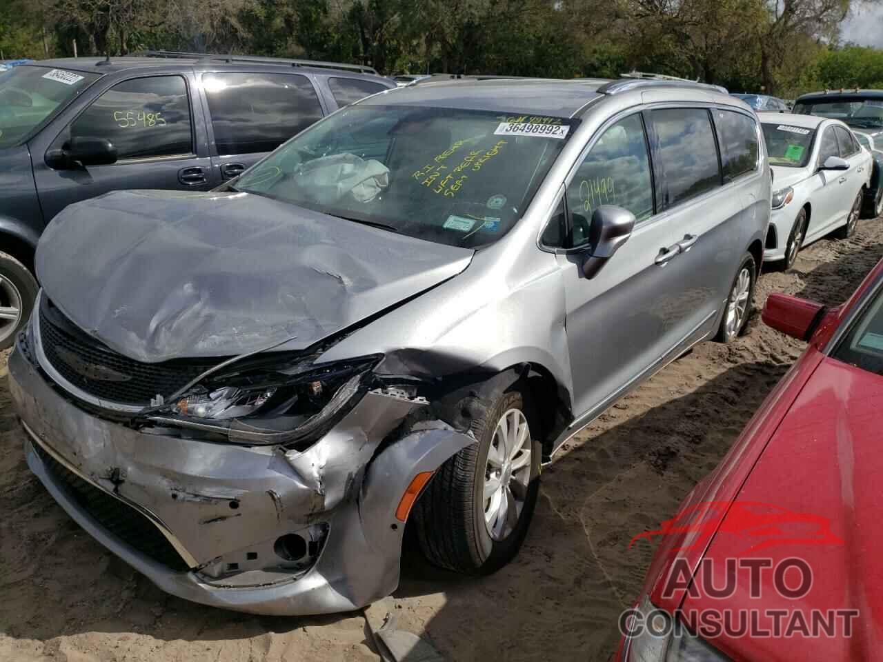 CHRYSLER PACIFICA 2019 - 2C4RC1BG9KR516218