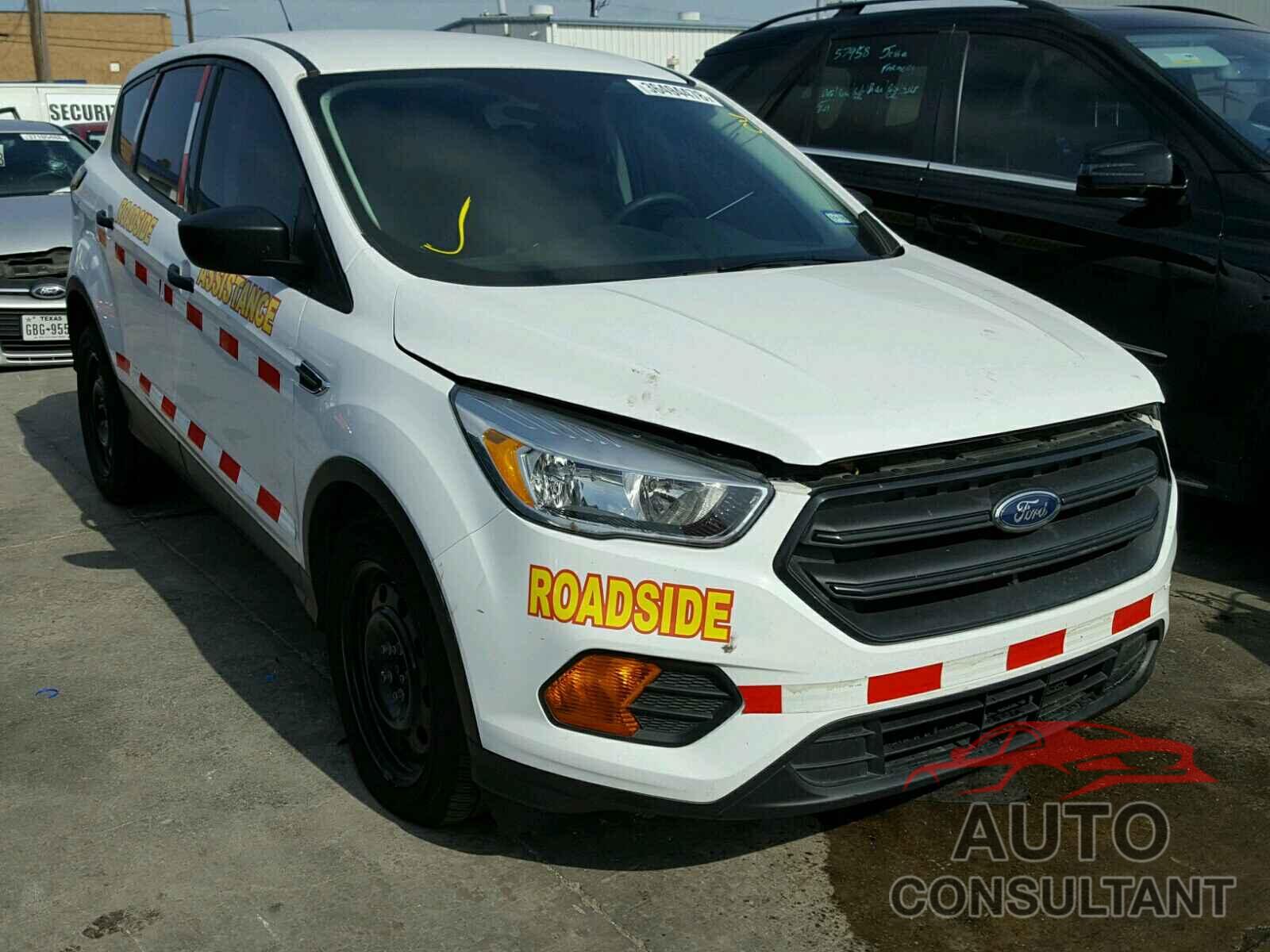 FORD ESCAPE 2017 - 1FMCU0F7XHUC00180