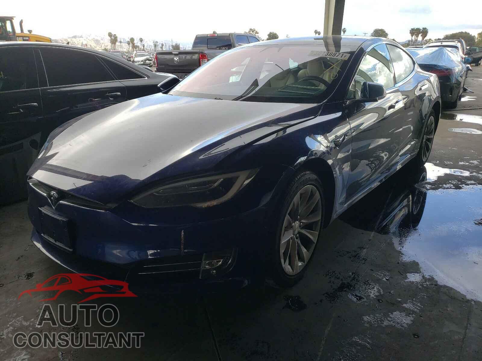 TESLA MODEL S 2018 - 5YJSA1E23JF256755