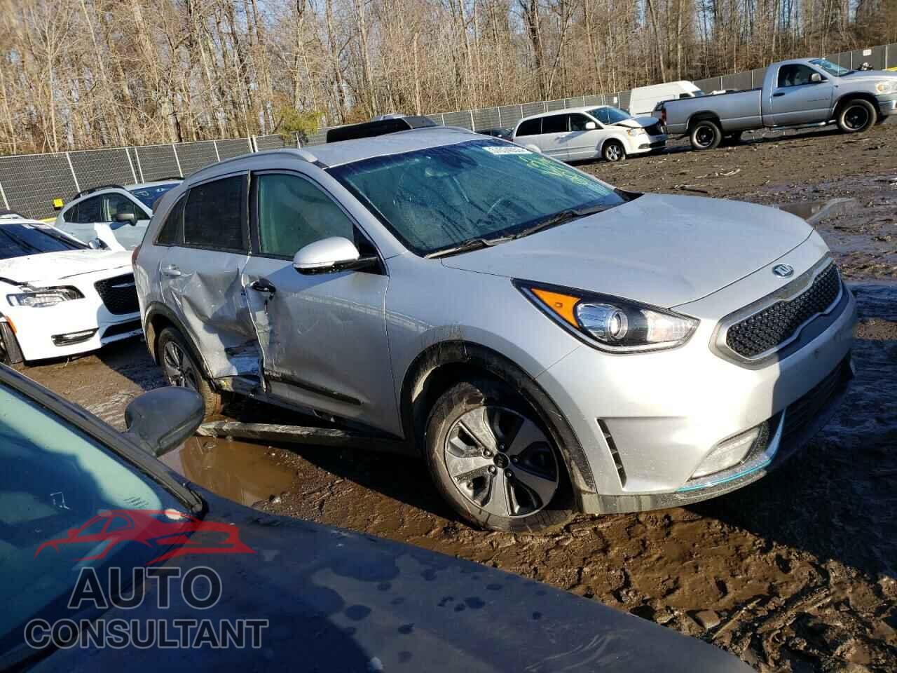 KIA NIRO 2018 - KNDCD3LD4J5136508