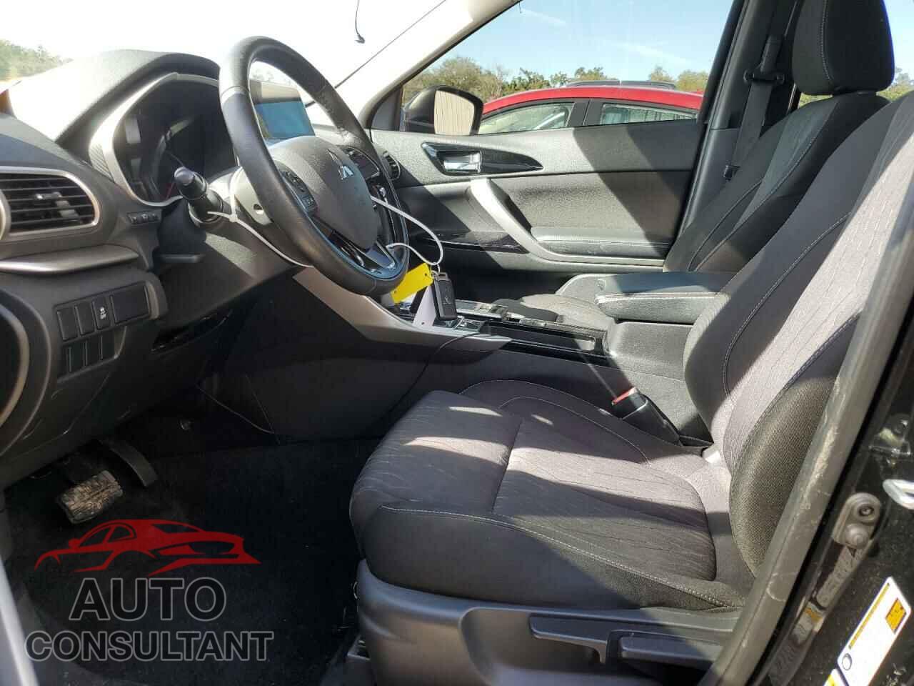 MITSUBISHI ECLIPSE 2018 - JA4AT5AA7JZ056587
