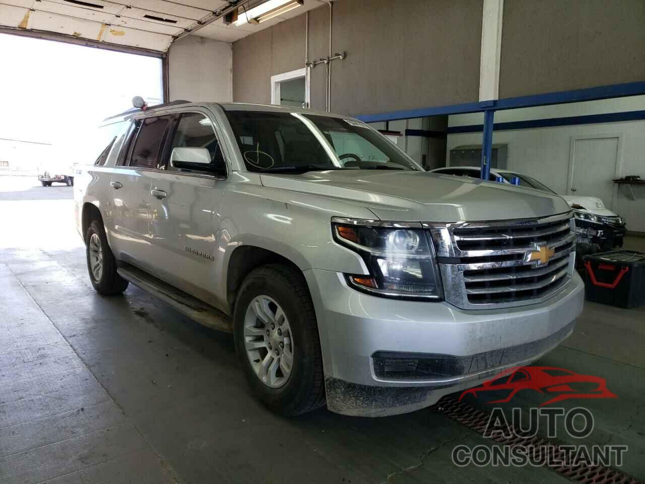 CHEVROLET SUBURBAN 2018 - 1GNSKGKC5JR135630