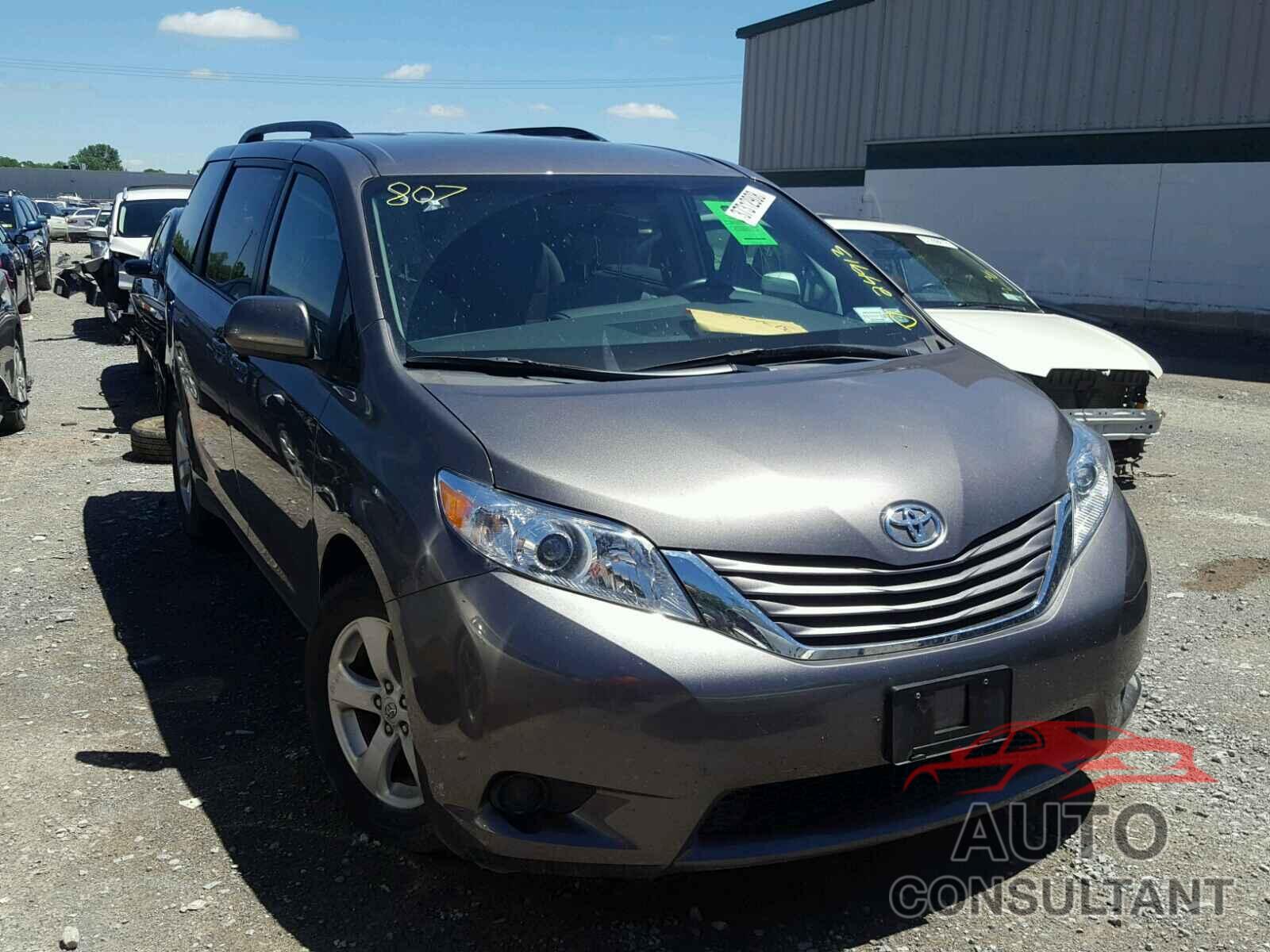 TOYOTA SIENNA 2017 - 5TDKZ3DC2HS779317