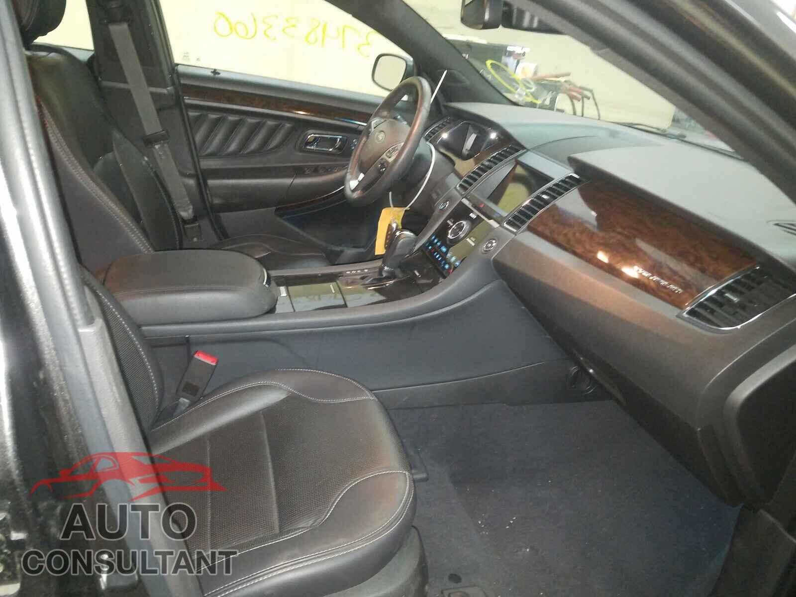 FORD TAURUS 2019 - 1FAHP2J86KG115068