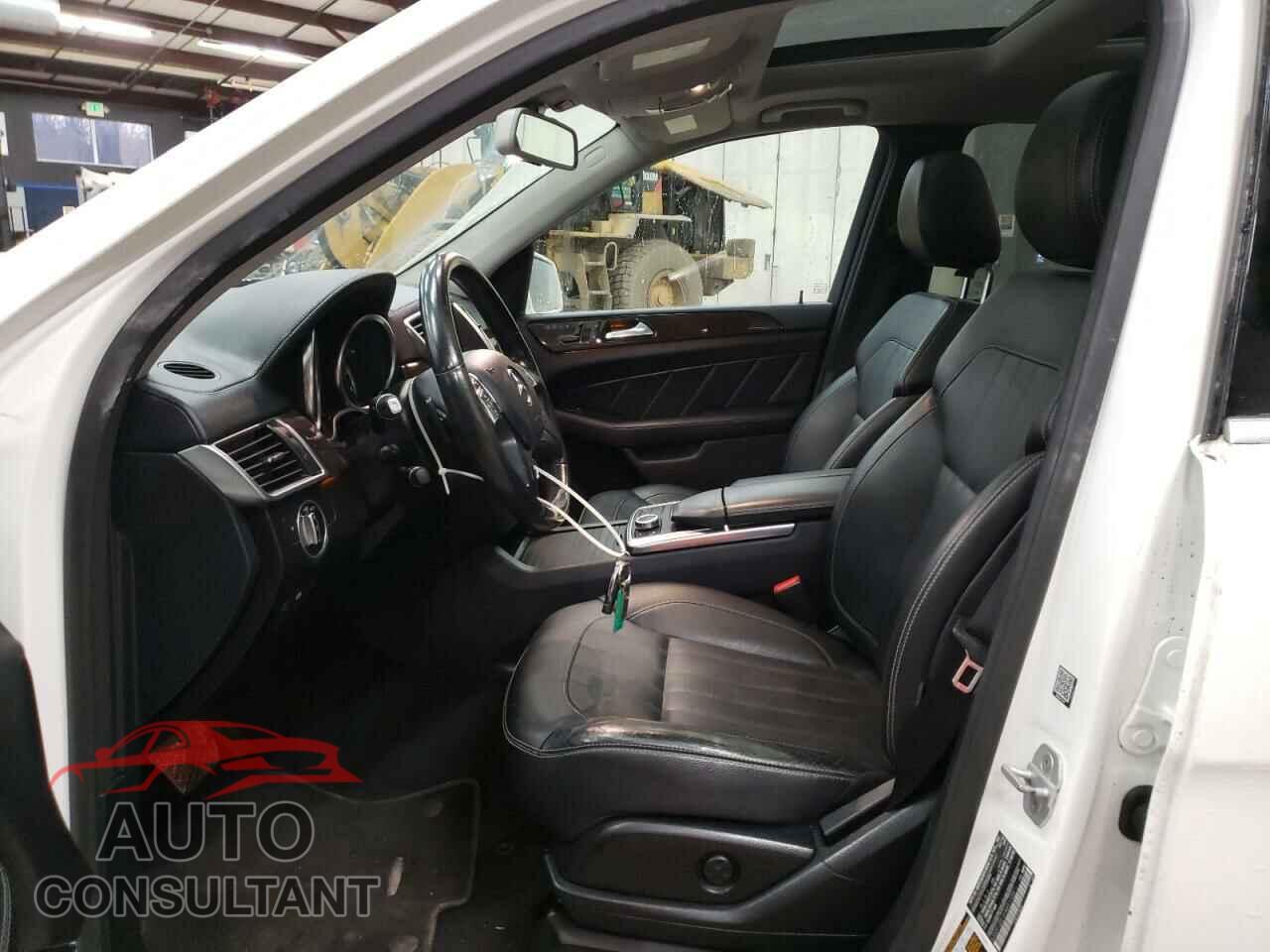 MERCEDES-BENZ GL-CLASS 2015 - 4JGDF6EE1FA451122