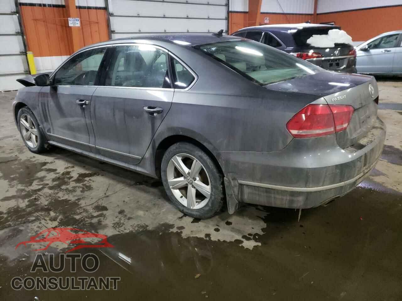 VOLKSWAGEN PASSAT 2015 - 1VWBV7A37FC095575