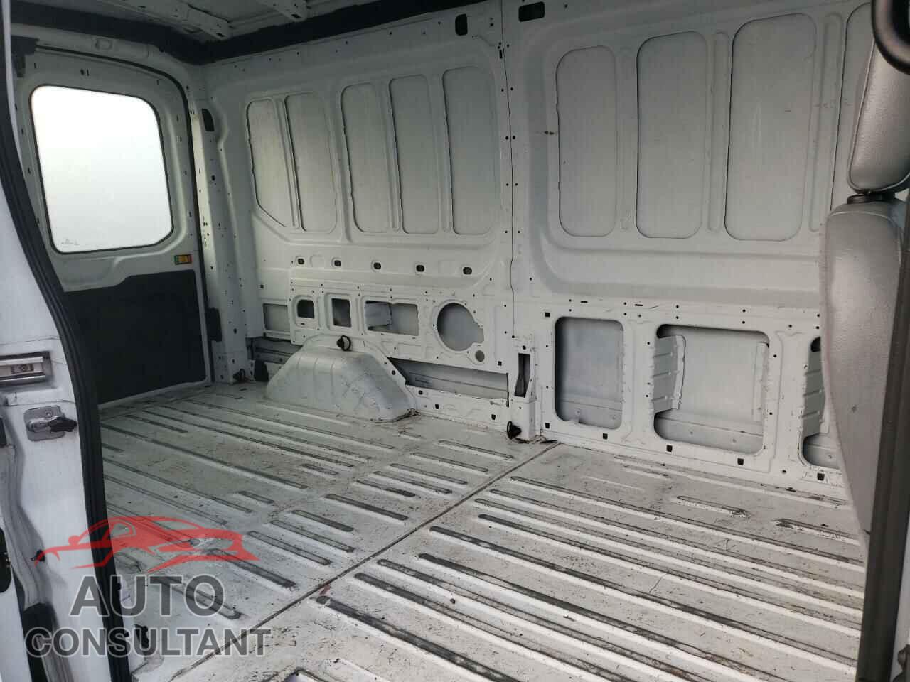 FORD TRANSIT CO 2019 - 1FTYR2CM0KKB84141