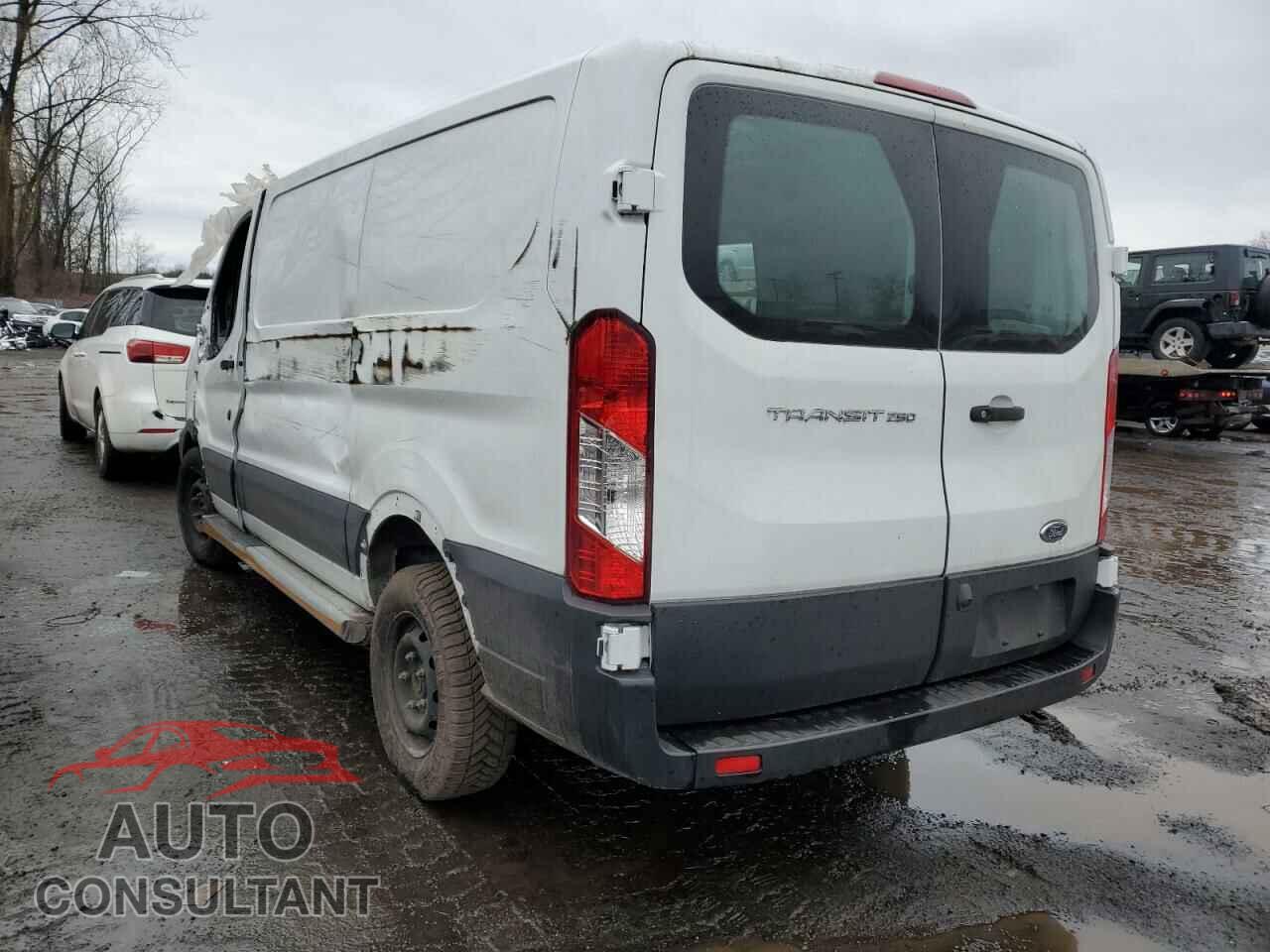 FORD TRANSIT 2019 - 1FTYR1YM4KKB21773