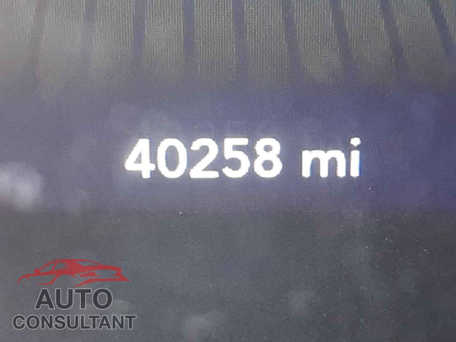 DODGE CHALLENGER 2017 - 2C3CDZAG6HH640131